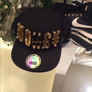 Black paislee MONEY print Hat